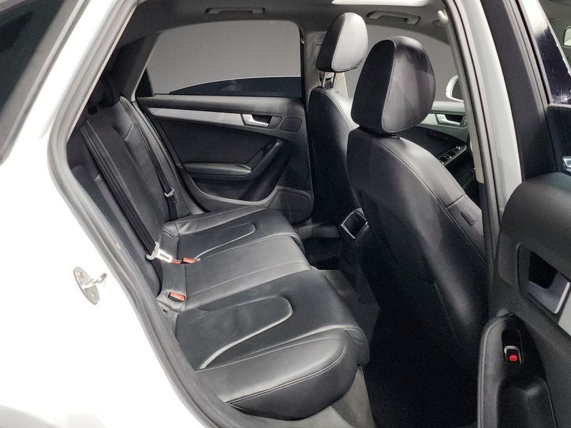 2015 Audi A4 30 TDI Dynamic B8 photo 12