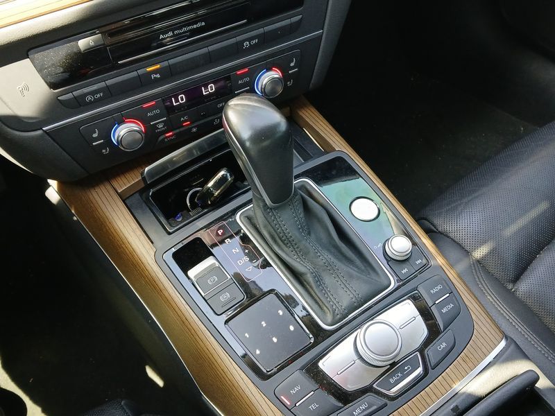 2016 Audi A6 40 TDI Quattro Premium C7 photo 9