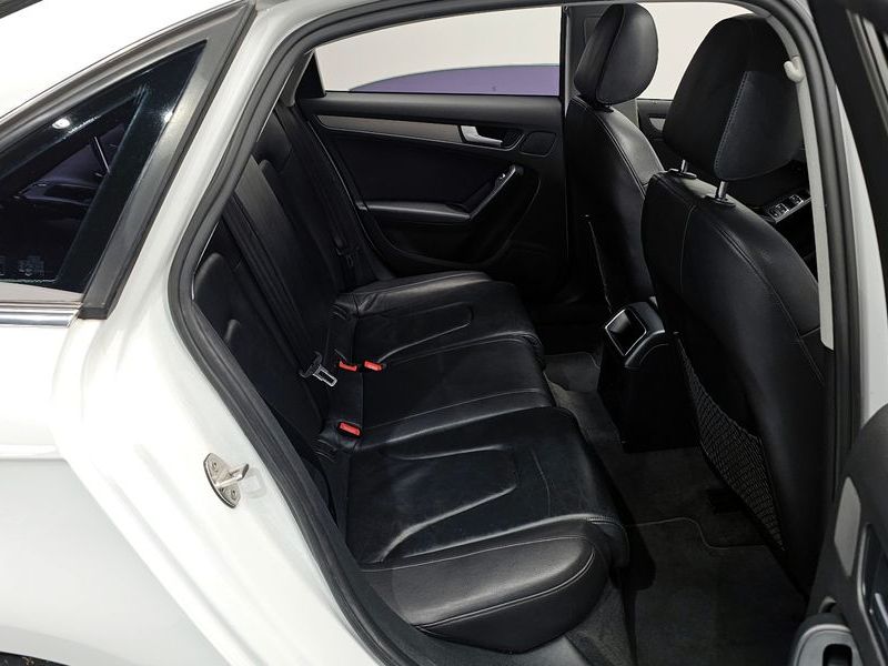 2015 Audi A4 30 TDI Dynamic B8 photo 11