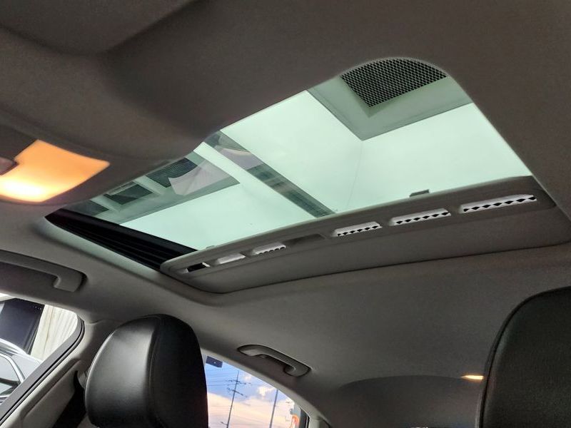 2015 Audi A4 30 TDI Dynamic B8 photo 18