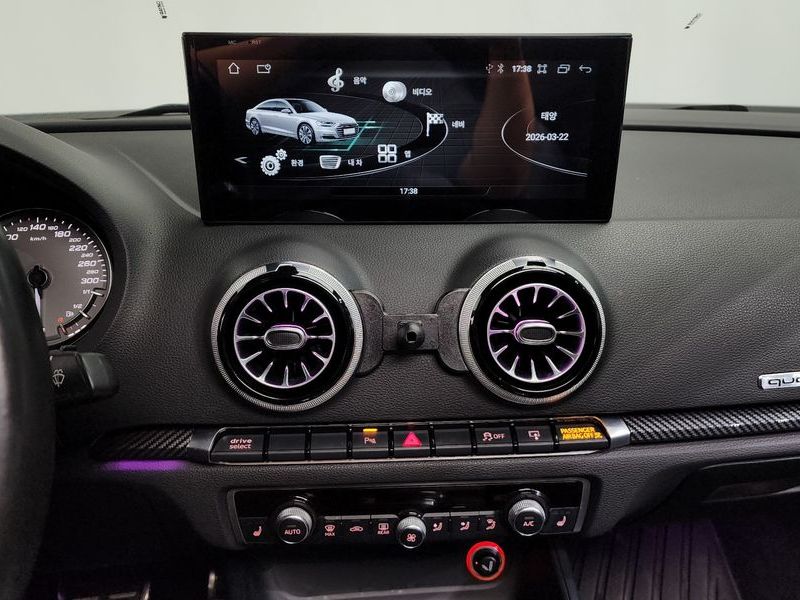 2015 Audi S3 2.0 TFSI Quattro 8V photo 14
