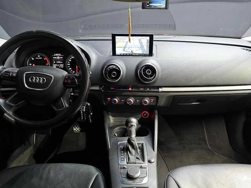 2015 Audi A3 25 TDI 8V photo 7