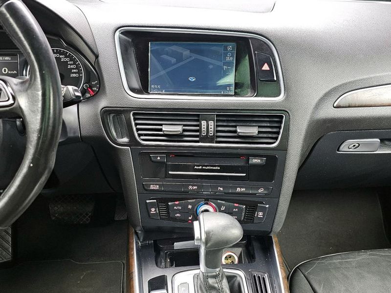 2016 Audi Q5 35 TDI Quattro Dynamic 8R photo 14