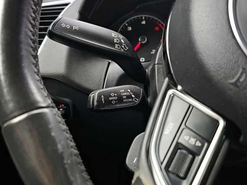 2016 Audi Q5 35 TDI Quattro Dynamic 8R photo 17