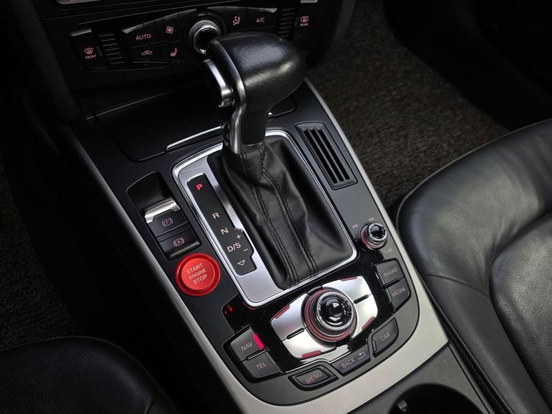 2015 Audi A4 30 TDI Dynamic B8 photo 9