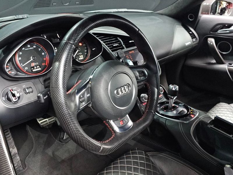 2015 Audi R8 5.2 V10 Coupe photo 12