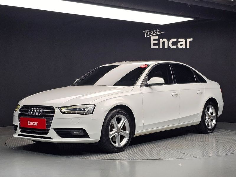 2015 Audi A4 30 TDI B8 photo 1