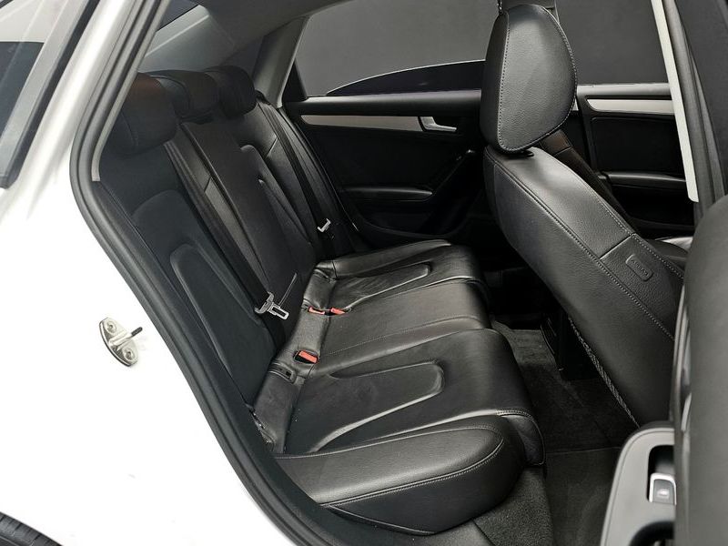 2015 Audi A4 30 TDI B8 photo 12