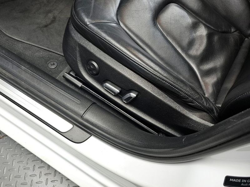 2015 Audi A4 30 TDI B8 photo 18