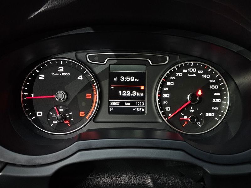 2015 Audi Q3 35 TDI Quattro Dynamic 8U photo 8