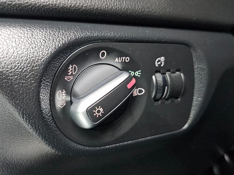 2015 Audi Q3 35 TDI Quattro Dynamic 8U photo 13