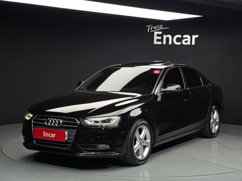 2015 Audi A4 30 TDI B8 photo 1