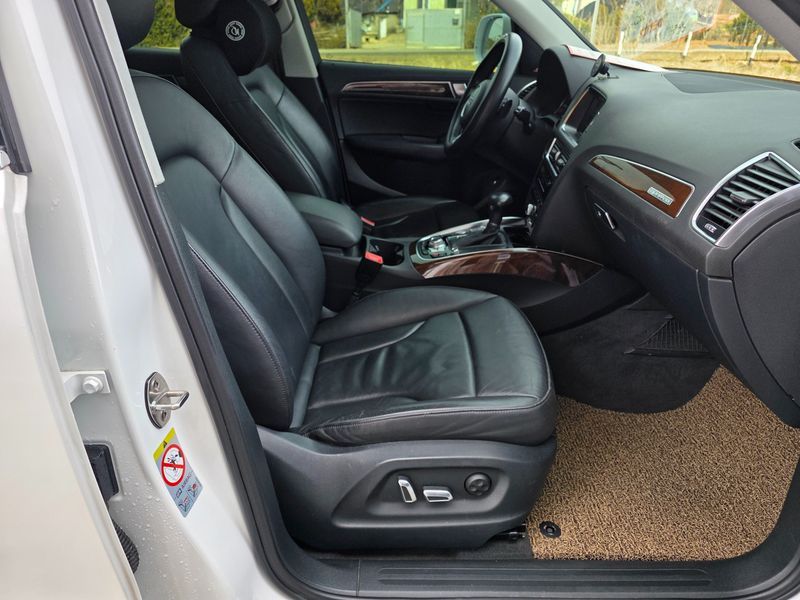 2015 Audi Q5 35 TDI Quattro Dynamic 8R photo 14