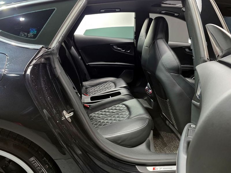 2015 Audi S7 4.0 TFSI quattro 4G photo 12