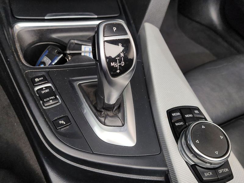 2015 BMW 4 Series 428i M Sport Convertible photo 9