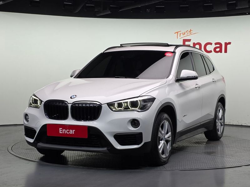 2017 BMW X1 xDrive 18d photo 1