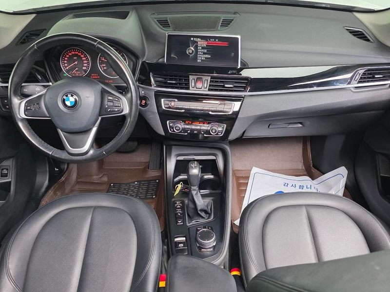 2017 BMW X1 xDrive 18d photo 7
