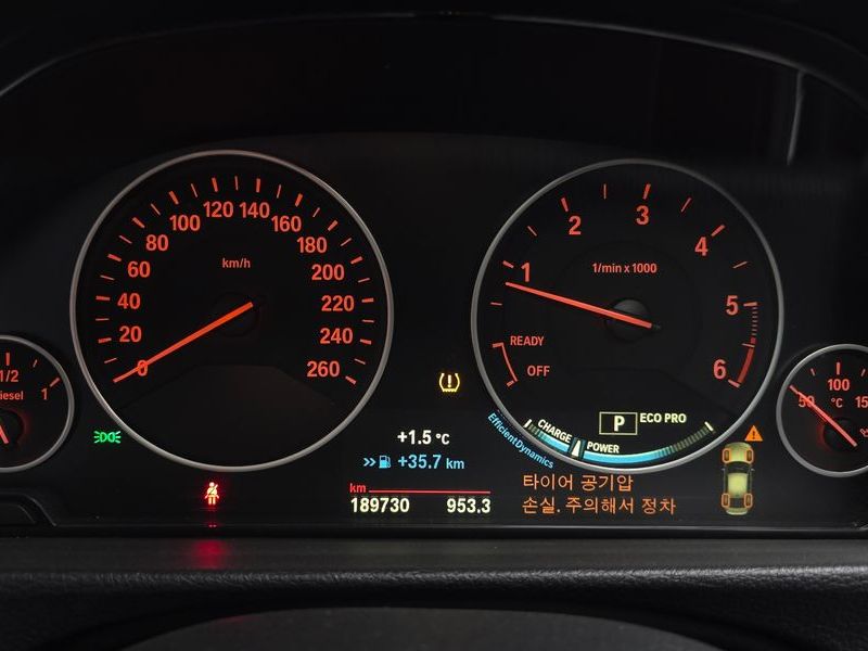 2015 BMW 3 Series 320d ED Edition photo 8