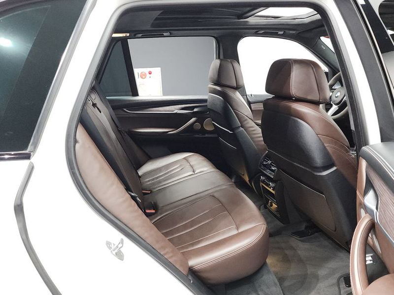 2017 BMW X5 xDrive M50d photo 12