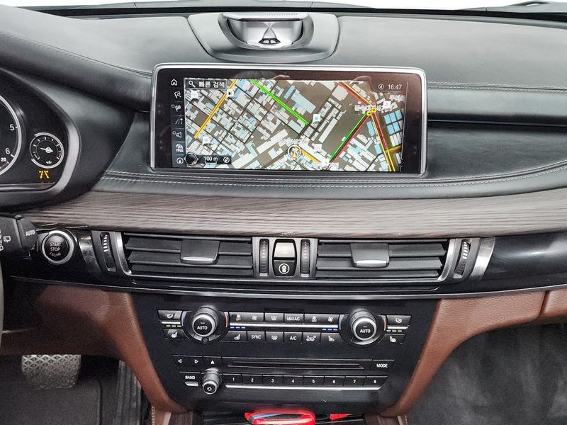 2017 BMW X5 xDrive M50d photo 14