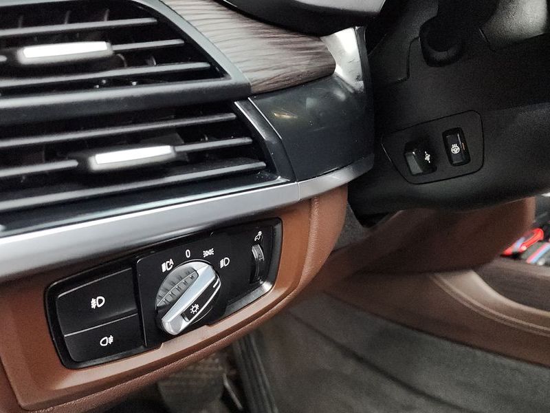 2017 BMW X5 xDrive M50d photo 16