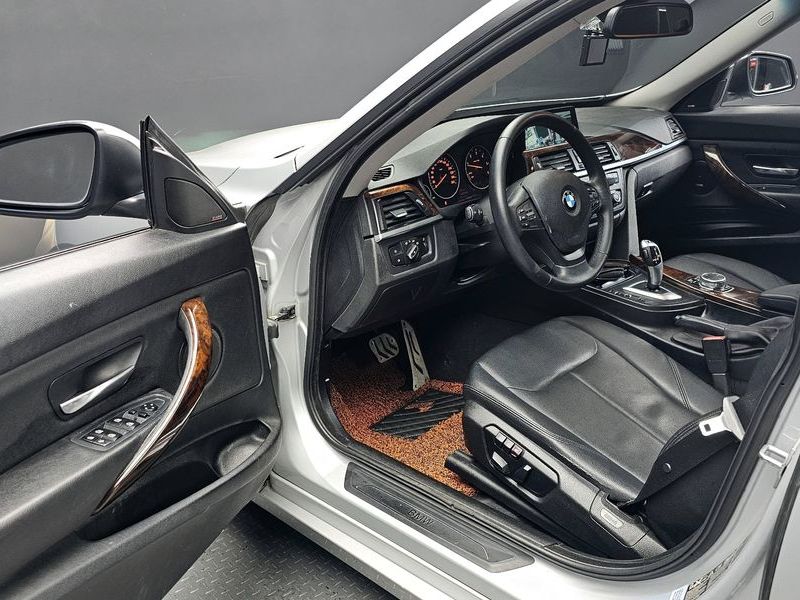 2015 BMW 3 Series GT 320d xDrive photo 10