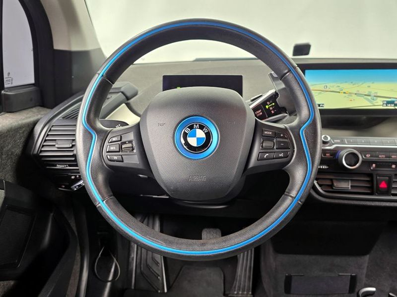 2016 BMW i3 LUX photo 13