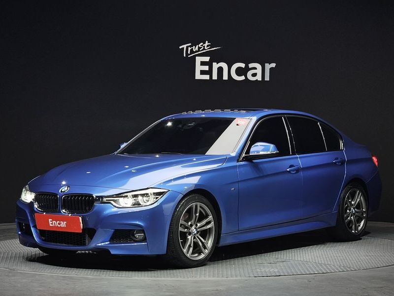 2017 BMW 3 Series 320i M Sport photo 1