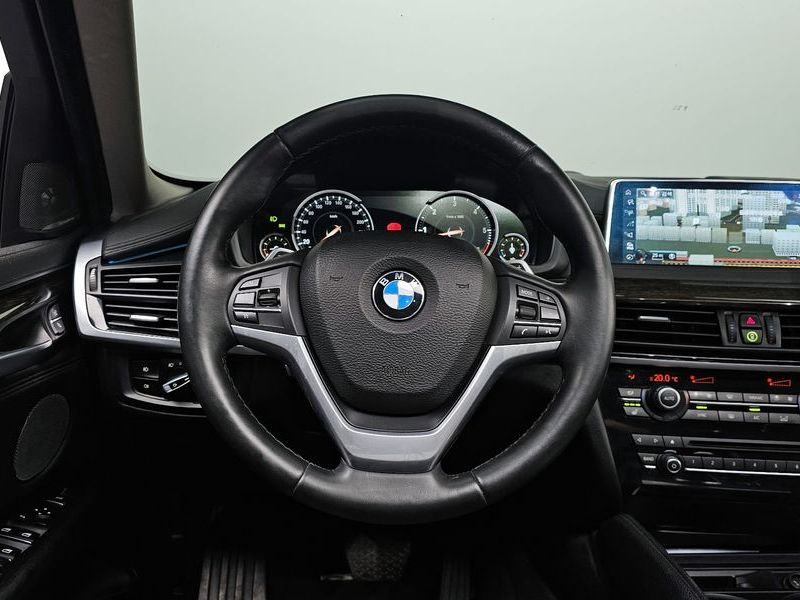 2017 BMW X6 xDrive 30d photo 12