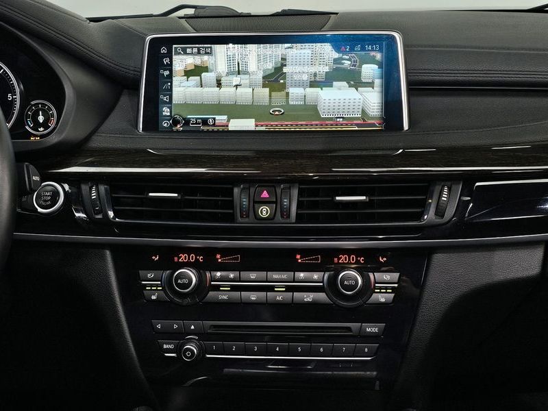 2017 BMW X6 xDrive 30d photo 13