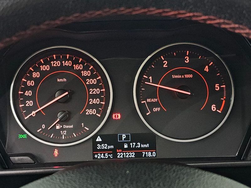 2015 BMW 1시리즈 118d Sport 5Door photo 8