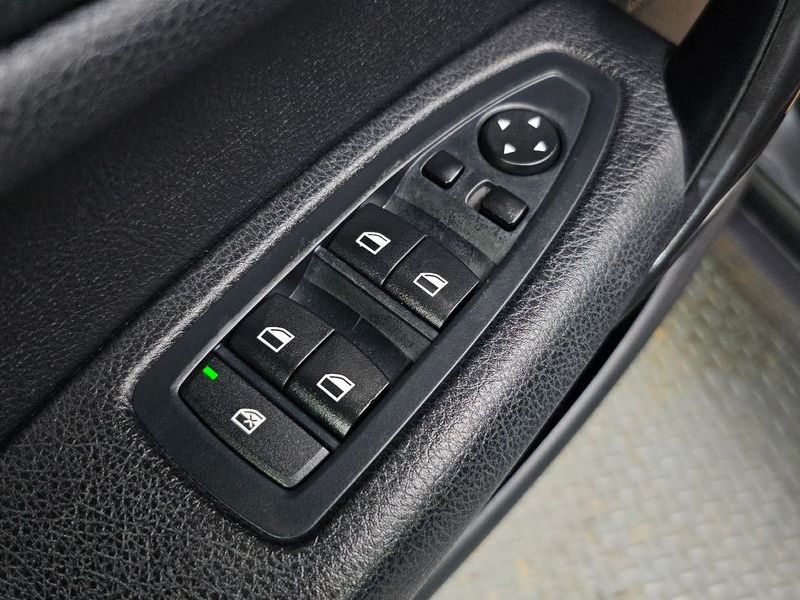 2015 BMW 1시리즈 118d Sport 5Door photo 13