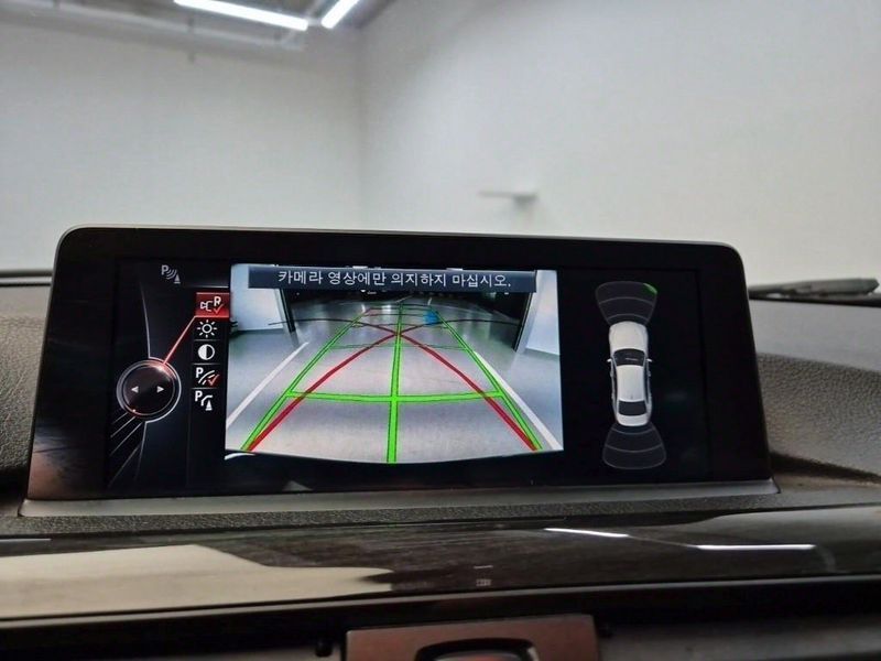 2015 BMW 3 Series 320d xDrive photo 15