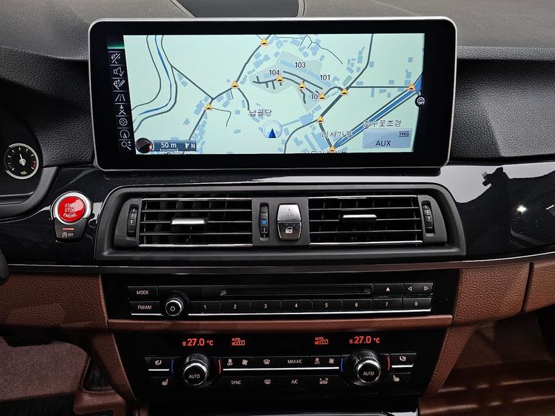 2016 BMW 5 Series 520d M Aero Dynamic photo 14
