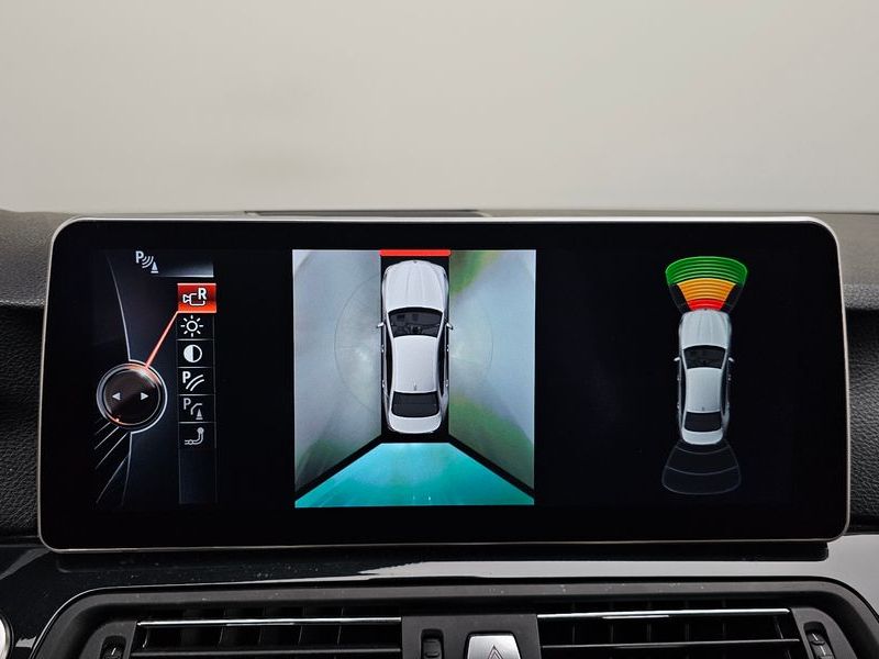 2016 BMW 5 Series 520d M Aero Dynamic photo 15