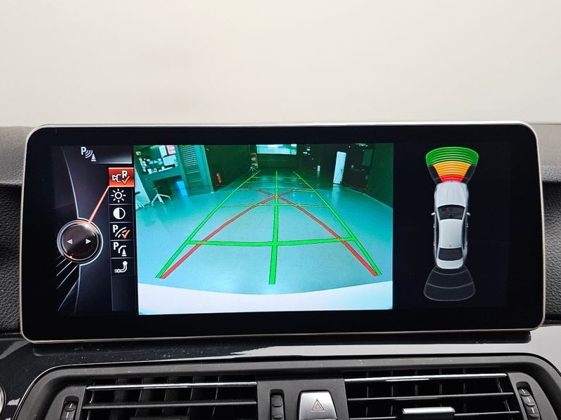 2016 BMW 5 Series 520d M Aero Dynamic photo 27