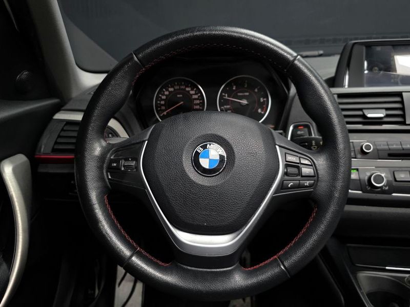 2015 BMW 1시리즈 118d Sport 5Door photo 13