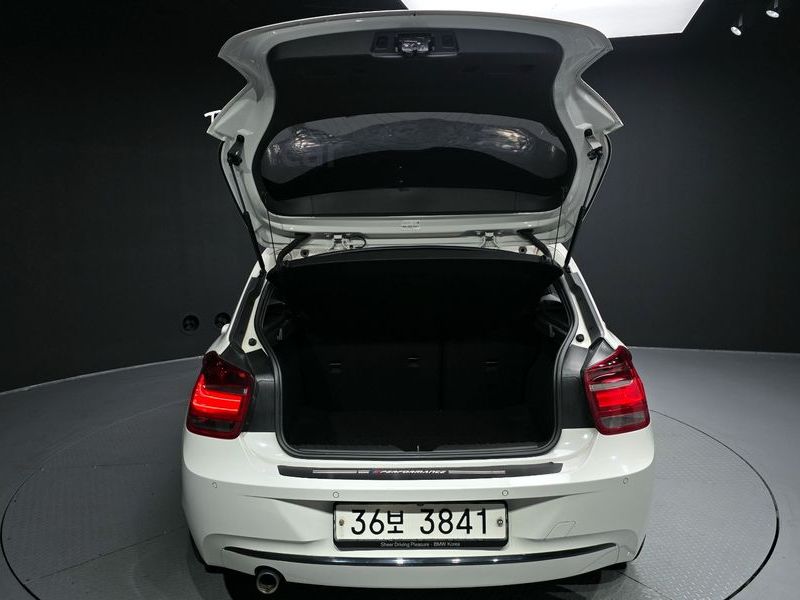 2015 BMW 1시리즈 118d Sport 5Door photo 20