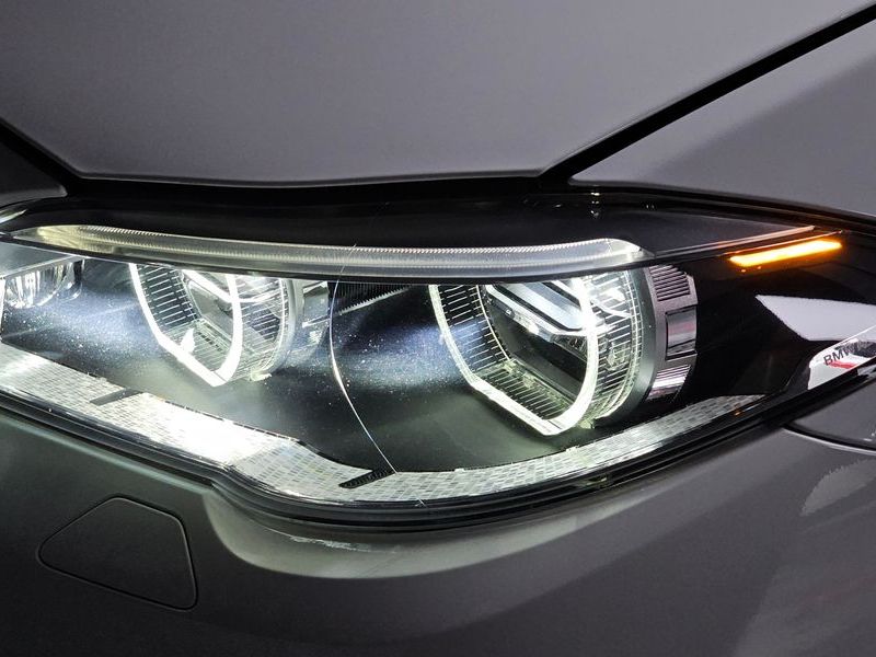 2016 BMW 5 Series 520d M Aero Dynamic photo 22