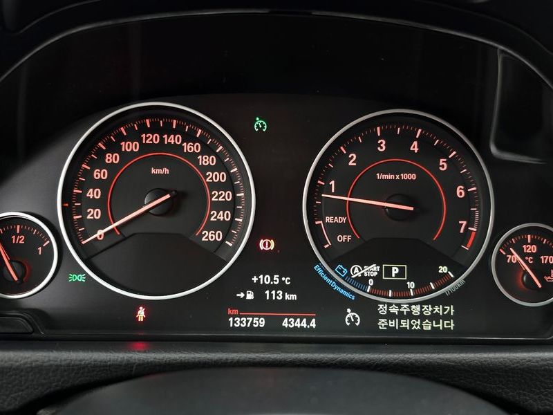 2016 BMW 3 Series 328i M Sport photo 8