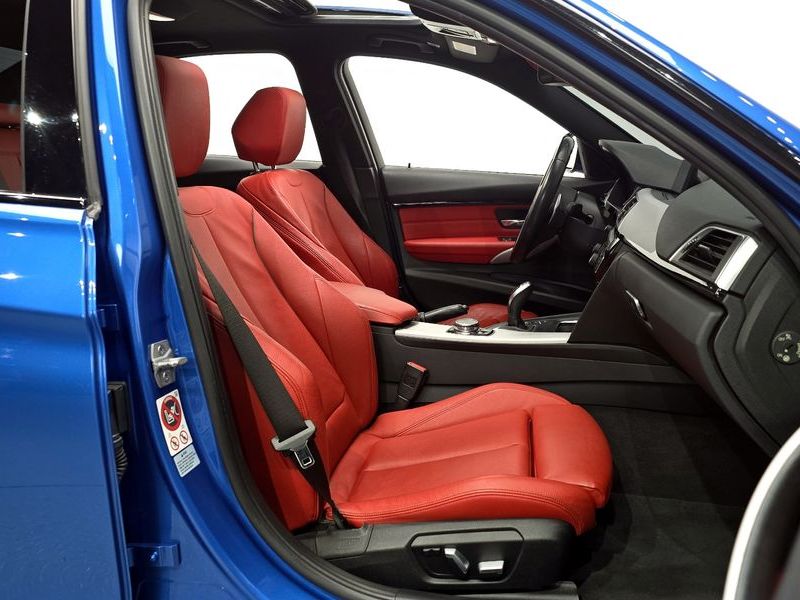 2016 BMW 3 Series 328i M Sport photo 10