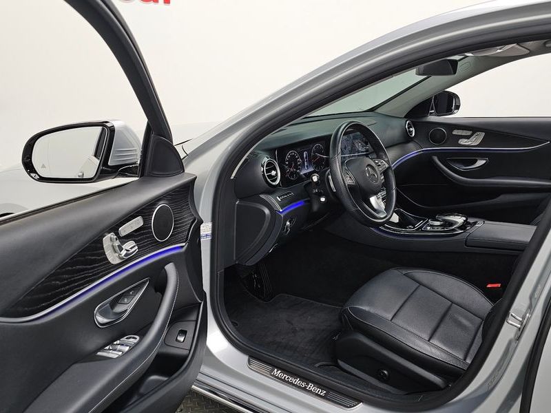2017 Mercedes-Benz E-Class E300 AV Intelligent Drive photo 10