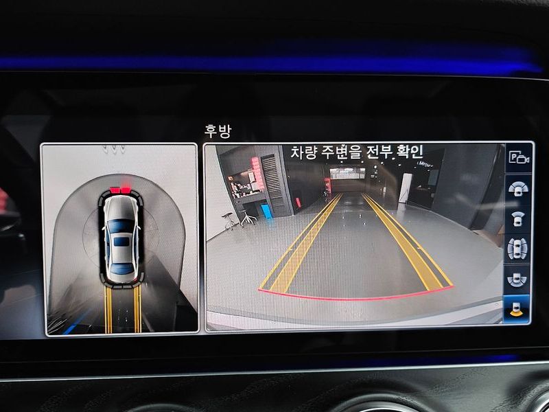 2017 Mercedes-Benz E-Class E300 AV Intelligent Drive photo 15
