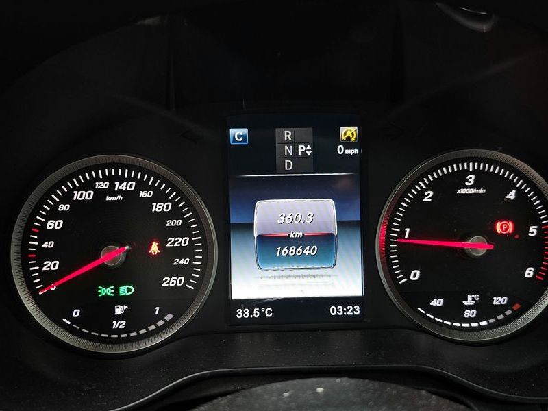 2016 Mercedes-Benz C-Class C200 d photo 8