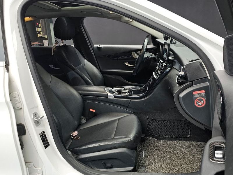 2016 Mercedes-Benz C-Class C200 d photo 10