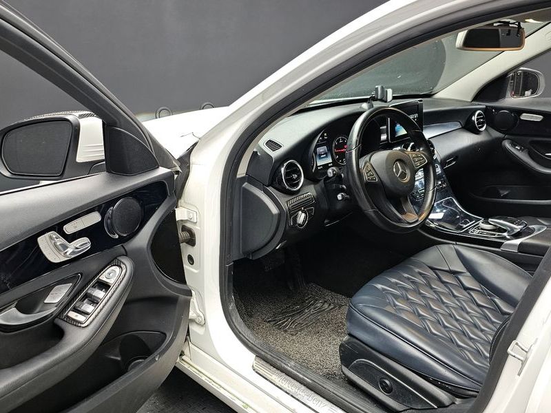 2016 Mercedes-Benz C-Class C200 d photo 11