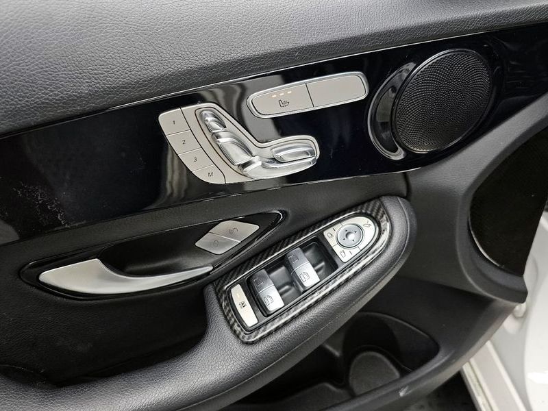 2016 Mercedes-Benz C-Class C200 d photo 17