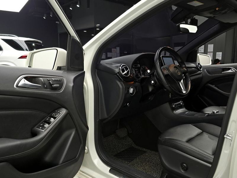 2015 Mercedes-Benz B-클래스 W246 B200 CDI photo 11
