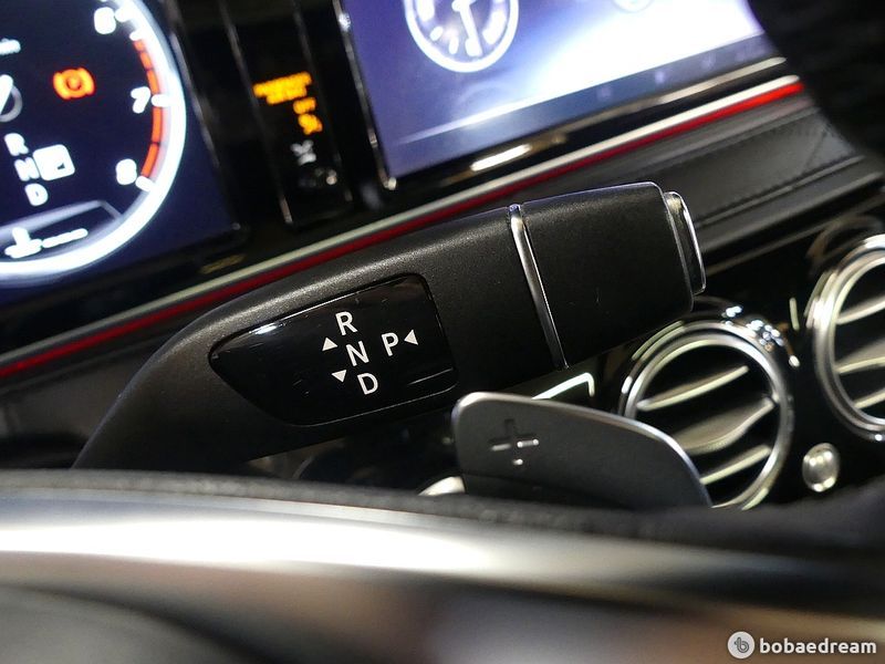 2016 Mercedes-Benz S-Class Maybach S500 4MATIC photo 9