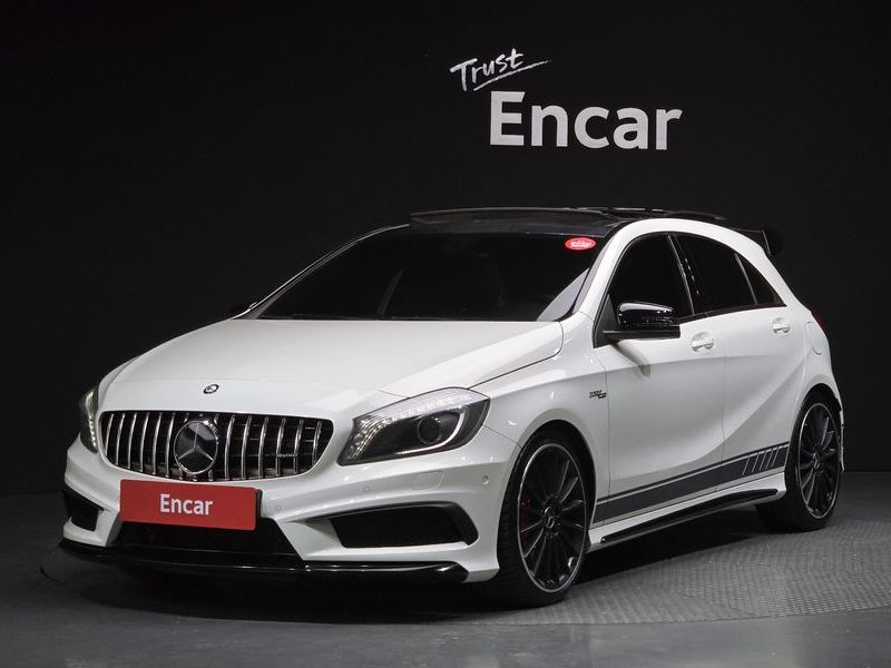 2015 Mercedes-Benz A-Class A45 AMG 4MATIC photo 1